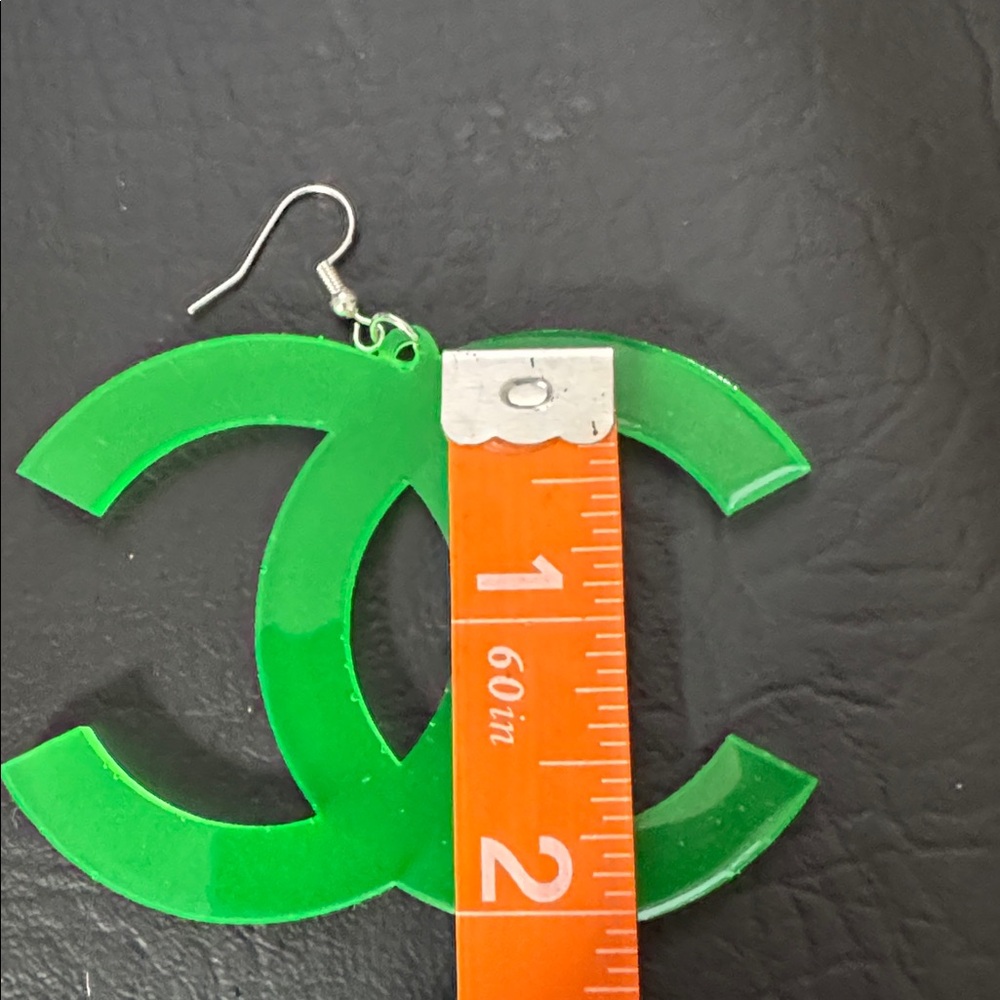Streetwear Fashion Neon Green Earrings - Picture 5 of 9
